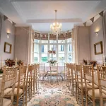 Hotel The Old Deanery